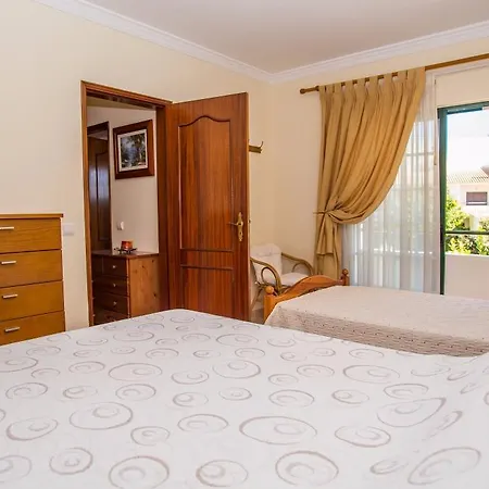 Orchid Costa Villa Albufeira